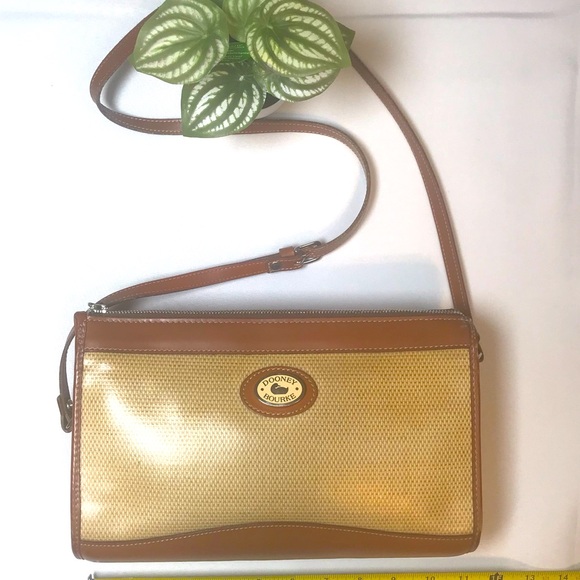 Dooney & Bourke Handbags - Vintage Dooney & Bourke Crossbody Beige & Brown Leather